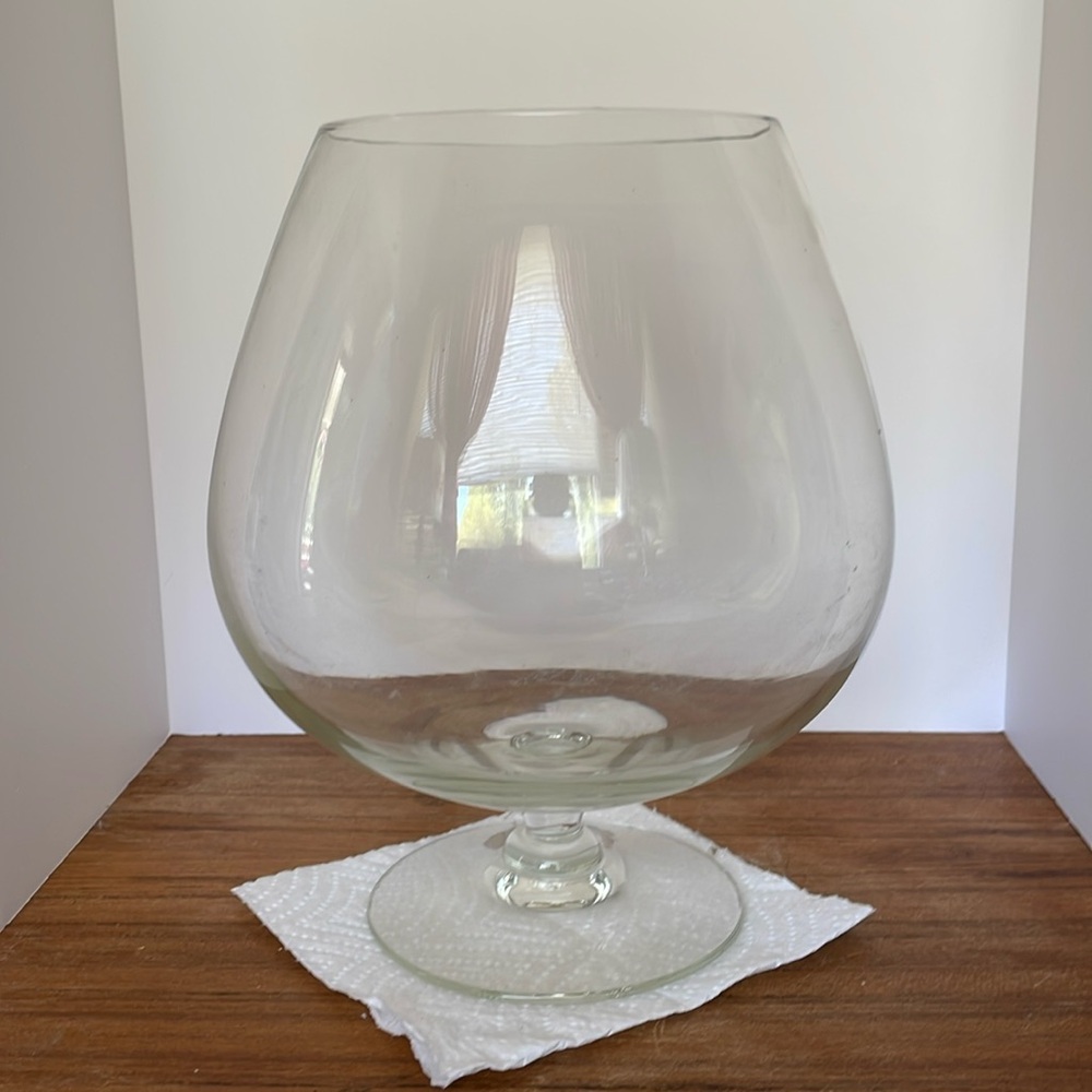 Oversized 9” dis 11.75” tall clear Brandy Snifer.
